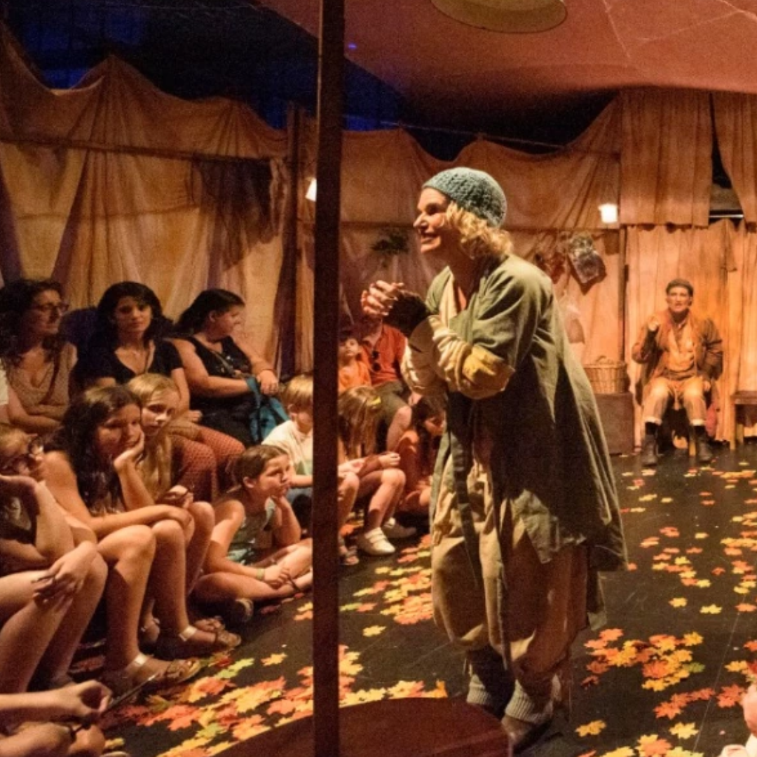 Teatre: Frederick 2/2